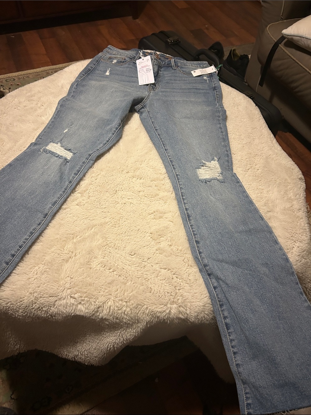 Seven 7 Felicity Light Wash Distressed Women’s Jeans Flare Raw Hem High Rise New